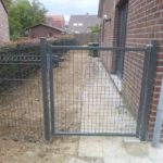 Sécurisation des abords d'une maison à Herve avec la pose de clôtures rigide BETAFENCE et portail...