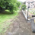 Après les inondations de juillet 2021, on poursuit la remise en ordre des jardins.

Réalisation d'...