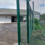 Sécurisation d'une école pour la commune de OUPEYE.

Clôture BETAFENCE SECURIFORT de 2.4 3 mètre...