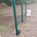 Pose de clôture autour d'un site de captage d'eau de la commune de Stoumont, site de Halneut.

plus...
